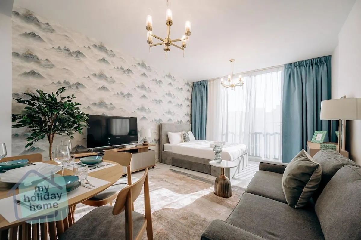 Brand New Studio Canal View Ras al-Khaimah