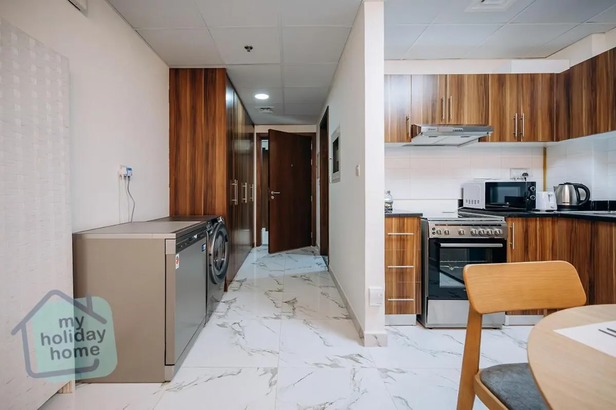 Brand New Studio Canal View Ras al-Khaimah