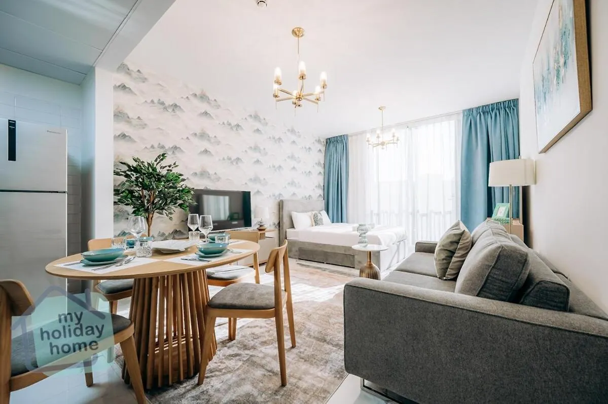 Brand New Studio Canal View Ras al-Khaimah